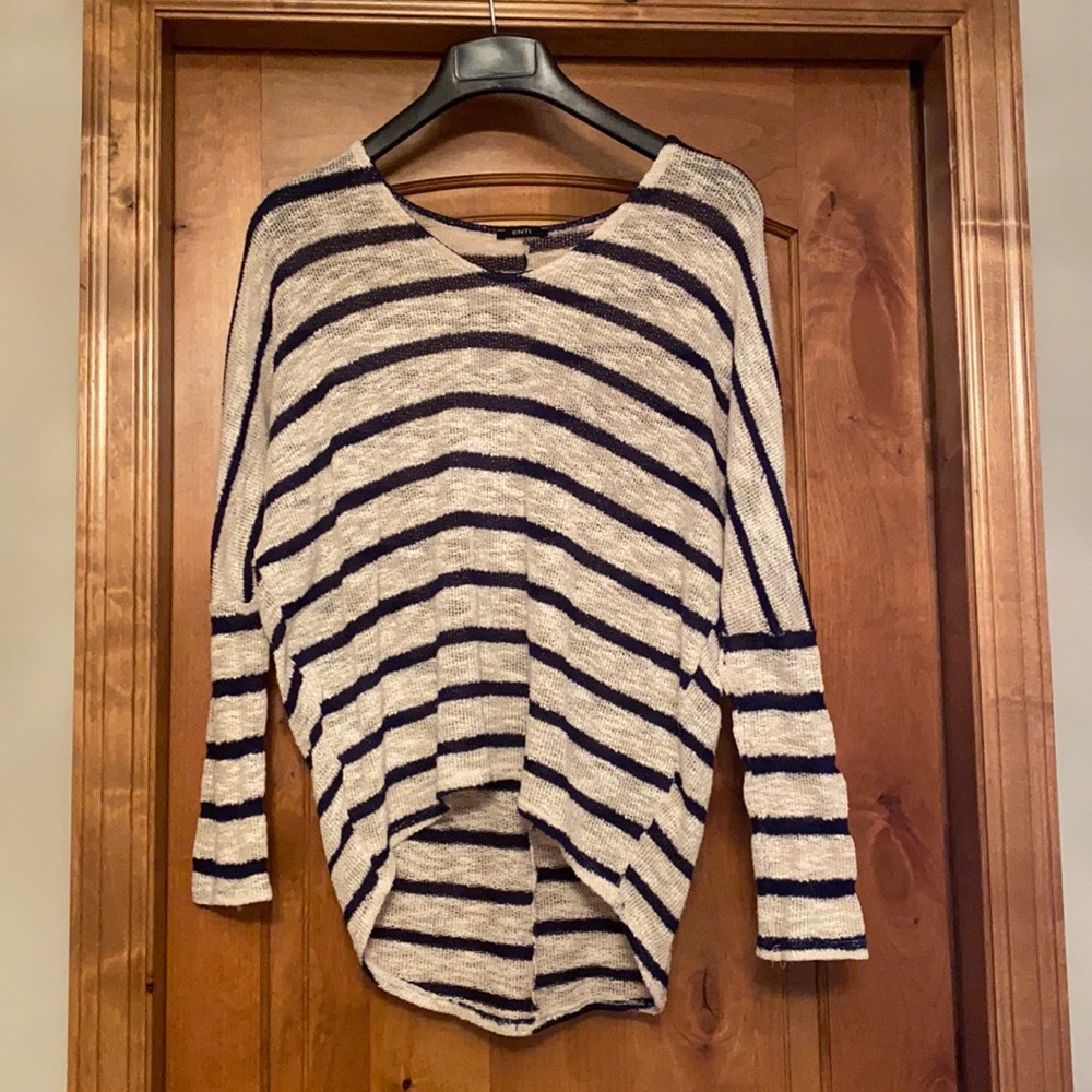 Enti Women’s Striped Lightweight High/Low Long Sleeve Sweater